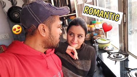 Valentine Day Par Pagli Romantic Ho Gayi Prank On Wife In India