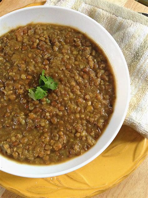 Brown Lentil Soup (सबूत मसूर की दाल) | Peanut Palate