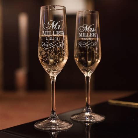 Custom Wedding Champagne Flutes Mr And Mrs Personalized Champagne Bride Groom Wedding