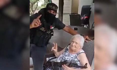 Una Abuela Se Salv De Ser Secuestrada En Ham S Gracias A Messi