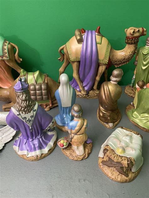 HOLLAND MOLD 16 Piece Vintage 1970 S Ceramic Nativity Set Christmas