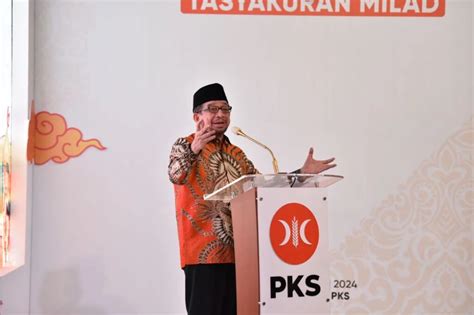 Ketua Majelis Syuro Pks Sejarah Ajarkan Persatuan Kunci Sukses