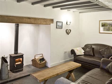 Bron Yr Aur in Beddgelert near Porthmadog | Cottages.com