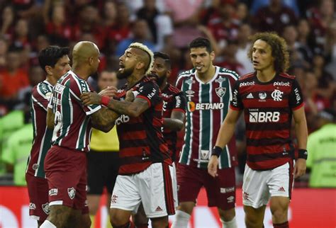 Arturo Vidal Promete Luta Nas Finais Da Libertadores E Copa Do Brasil