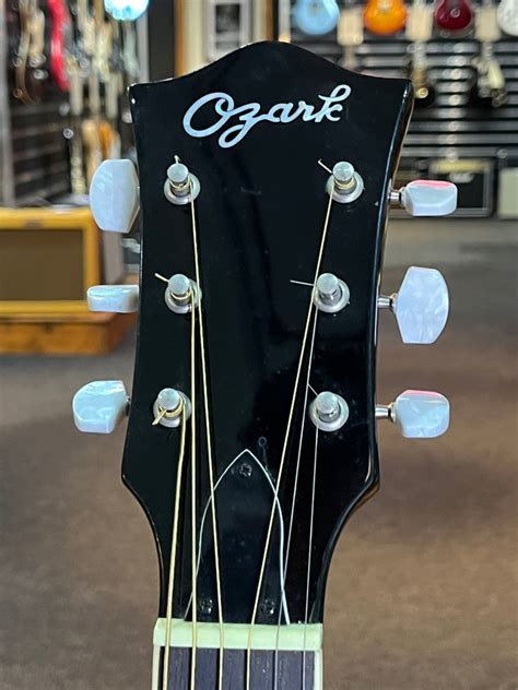 Ozark 6 String Banjo With Hardcase Life Guitars Co