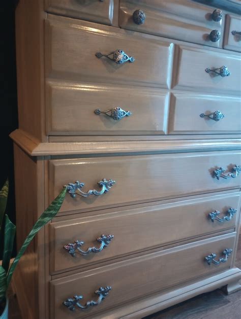 Antique Chest of Drawers - Etsy