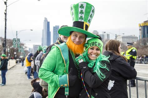 Chicagos St Patricks Day Parade And River Dyeing Turned The City Green