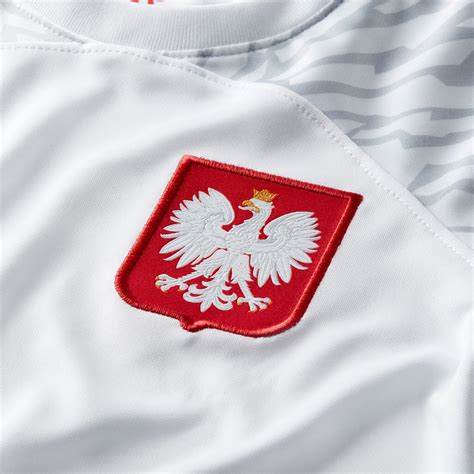 Maillot Junior Pologne Domicile 2022 Sur Foot Fr