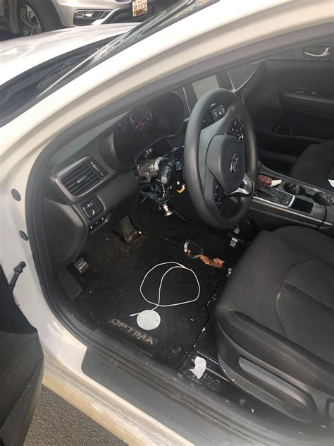 TikTok trend sparks rise in Kia, Hyundai thefts with USB cord, police