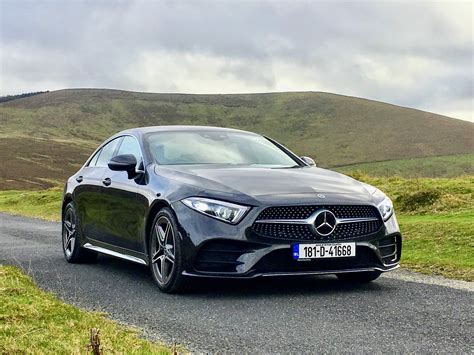 The new Mercedes-Benz CLS Coupé - Changing Lanes