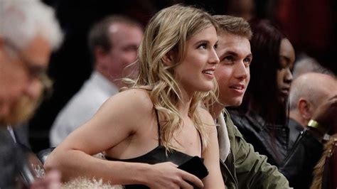 Genie Bouchard Gives Sneak Peek Of Sports Illustrateds Swimsuit Photos