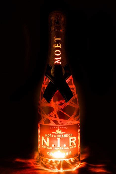 Champagne Moet Chandon N I R Nectar Imperial Dry Luminous Edition rosé