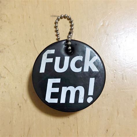 Yahoo オークション Supreme AW Fuck Em Puffy Keychain シュプリ
