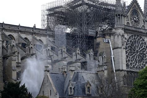 Notre Dame Depois Do Inc Ndio Veja Como Ficou O Monumento