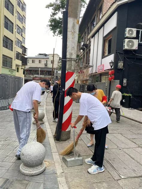 开福区积极开展“清爽开福 开门纳福”全域市容环境综合整治工作