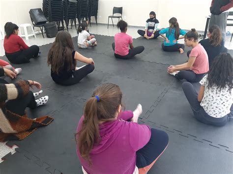 Cras Ceu Das Artes - Atividades esportivas e de acolhimento são destaques no CRAS CEU das ...