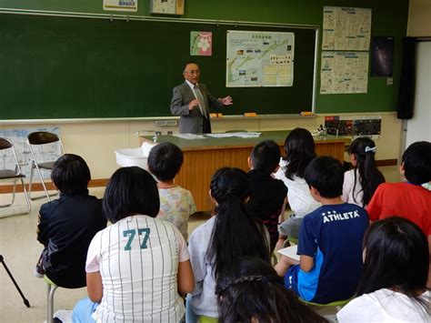 小樽市望洋台小の北方領土学習―道指定事業 領土問題への理解深める 元島民が島の暮らしを解説 北海道通信社 Dotsu Net 日刊教育版