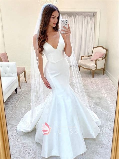 Spaghetti Straps V Neck Mermaid Satin Wedding Dress Lunss