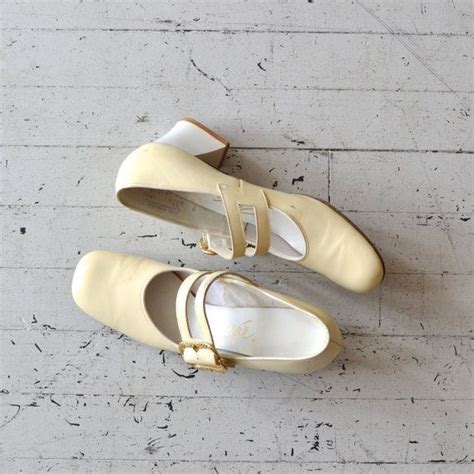 Mod 60s Shoes 1960s Mary Janes Cream On Top Shoes Etsy Mad Men