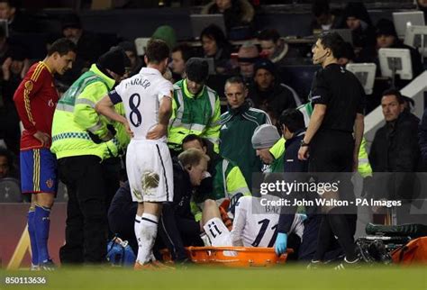 Gareth Bale Injury Photos and Premium High Res Pictures - Getty Images