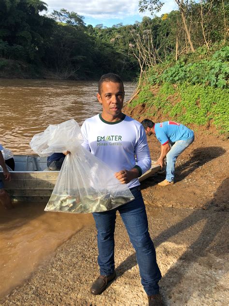 Jornal Ponto PREFEITURA DE PIUMHI CODEVASF E SAAE REALIZAM