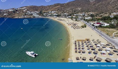 Vista Aerea Delle Spiagge Dell Isola Greca Dell Isola Dell IOS Cyclad