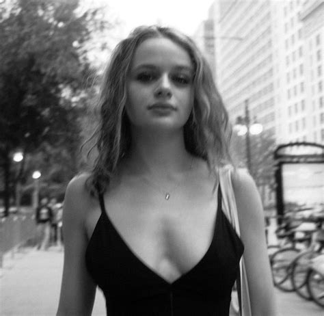 Joey King Nude Pics Topless Sex Scenes Compilation Scandal Planet