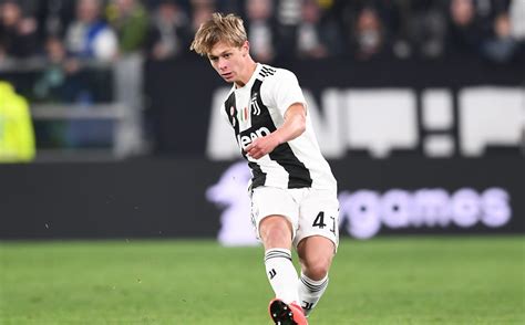 UFFICIALE Next Gen Nicolussi Caviglia Rinnova Con La Juve