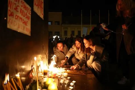 Novi Protest U Novom Sadu Grad Ponovo Staje Bbc News Na Srpskom