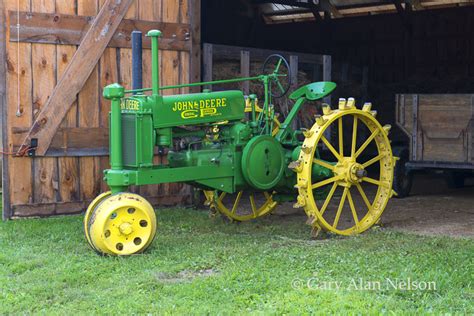 1934 John Deere Model A : AT-14-12-JD : Gary Alan Nelson Photography