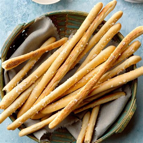 Breadstick Recipes Crispy Cheesy Garlic And More Taste Of Home
