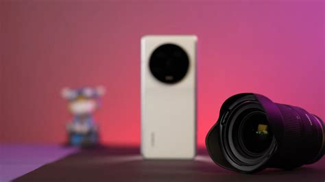 Смартфон с лучшей камерой Xiaomi 13 Ultra сравнили с беззеркалкой Sony ...