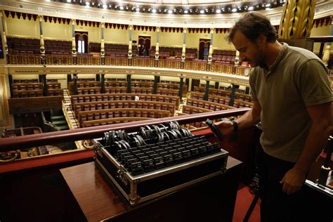 El Congreso Pluriling E Arranca Ma Ana Con Auriculares