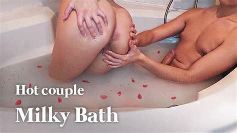 Romantic Milk And Rose Bath Turns Into Sex With My Girlfriend