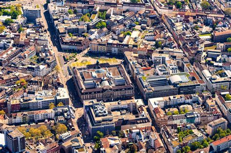 Karlsruhe Von Oben Stadtzentrum Im Innenstadtbereich Von Karlsruhe Im