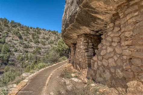 Cliff dwellings at Arizona’s Walnut Canyon National Monument ...