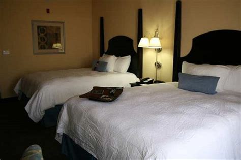 Discount Coupon for Hampton Inn & Suites Natchez in Natchez, Mississippi - Save Money!