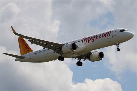 Tc Rbj Airbus A Nx Pegasus Airlines Man Egcc Flickr