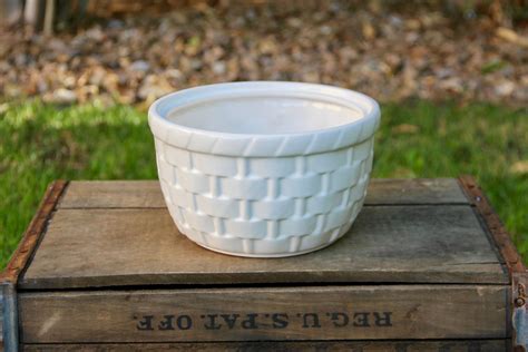 Mccoy Pottery White Basketweave Planter Mccoy Pottery Etsy Vintage