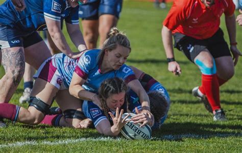 RAF Women Up And Running In Devon Sun Royal Navy Rugby Union