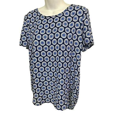 Pleione Tops Pleione Blouse Blue Floral Medallion Pattern Short