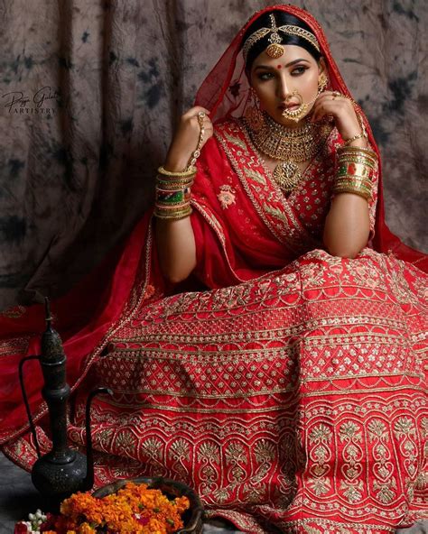 Get A Closer Look At The Royal Marwari Wedding Traditions