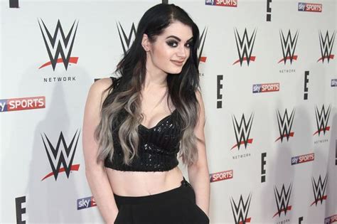 Mum Of Wwe Diva Paige Sends Defiant Message To Hackers And Trolls After