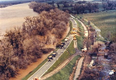 Natomas Garden Highway Flood 1986