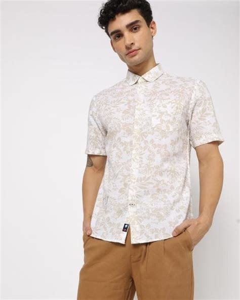 Buy Np34 Floral Print Slim Fit Shirt With Patch Pocket Online At Best Prices In India Jiomart