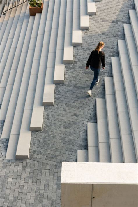betonnen traptreden engelse koer zavo zaventem traptreden