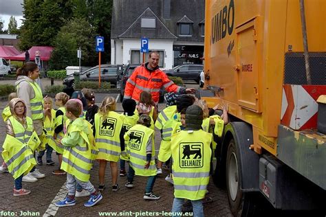 Kinderen Amb Vlezenbeek Leren Over Gevaren Dode Hoek Dankzij Kwb