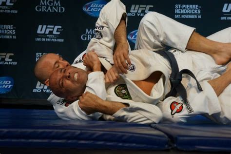 Georges St Pierre Surpreende E Faz Treino De Jiu Jitsu Royce Gracie