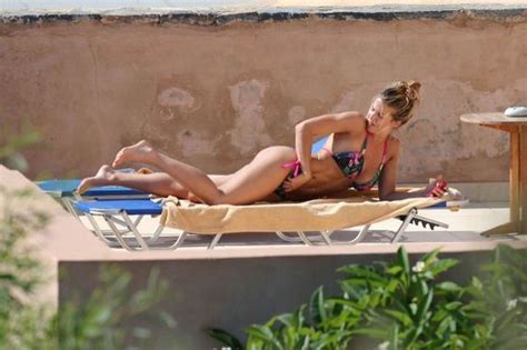 Gemma Atkinson Bikini Candids 12thBlog