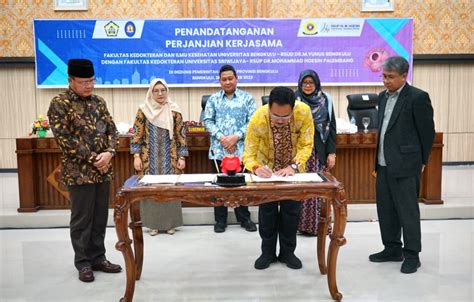 Fakultas Kedokteran Unib Teken Kerjasama Dengan Fk Unsri Rsmh Dan Rsmy